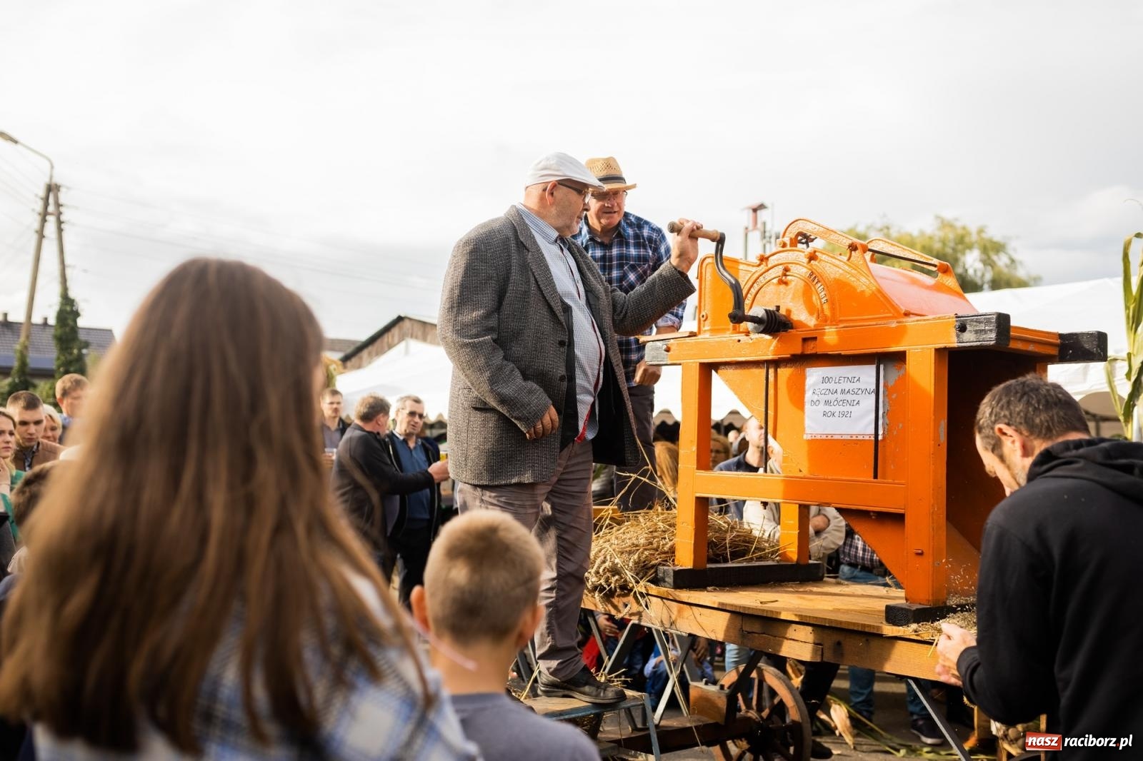 Zdjęcie w galerii na portalu naszraciborz.pl: Korowód starych maszyn rolniczych w Gamowie [FOTO i WIDEO] wiadomości z regionu