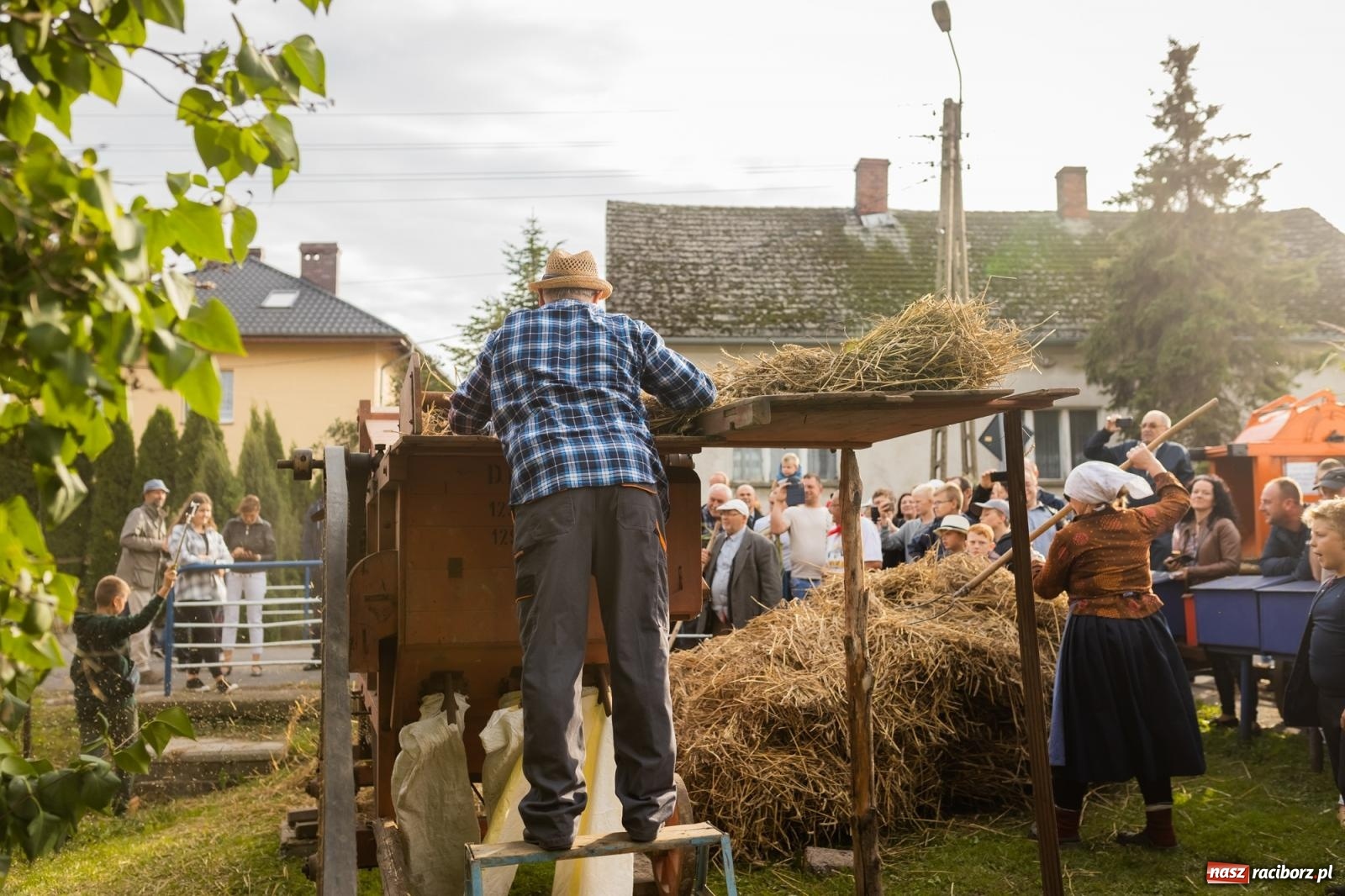 Zdjęcie w galerii na portalu naszraciborz.pl: Korowód starych maszyn rolniczych w Gamowie [FOTO i WIDEO] wiadomości z regionu