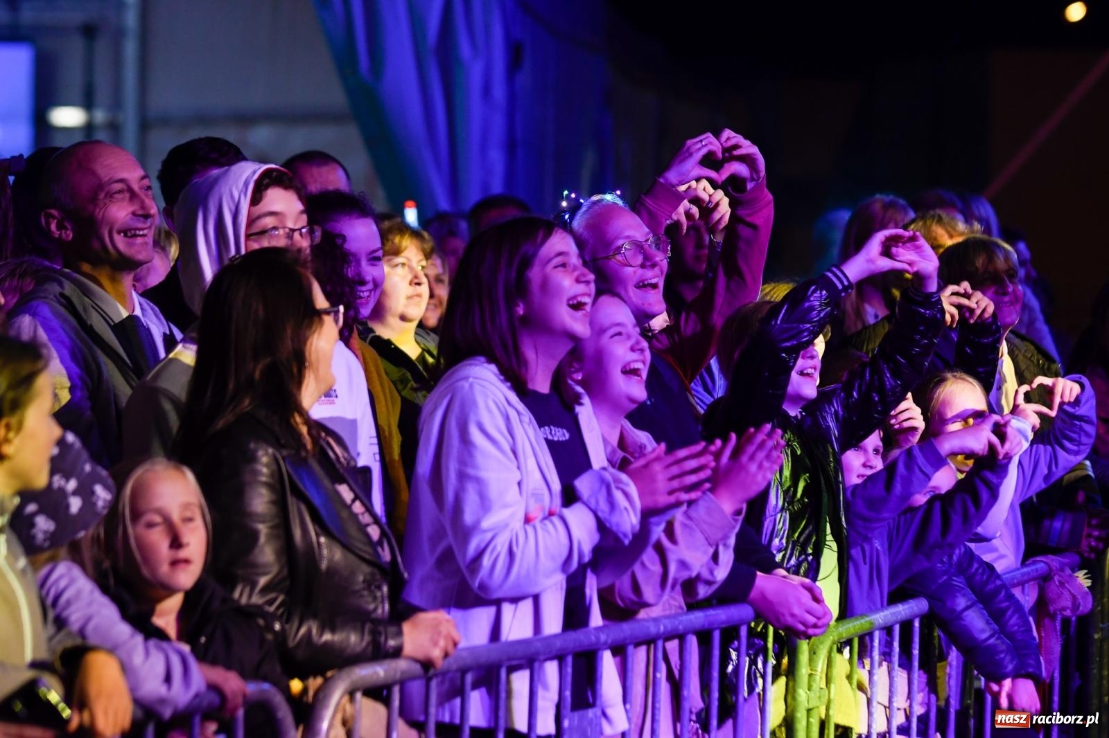 Zdjęcie w galerii na portalu naszraciborz.pl: FEEL na finał dożynek w gminie Krzyżanowice [FOTO i WIDEO] wiadomości z regionu