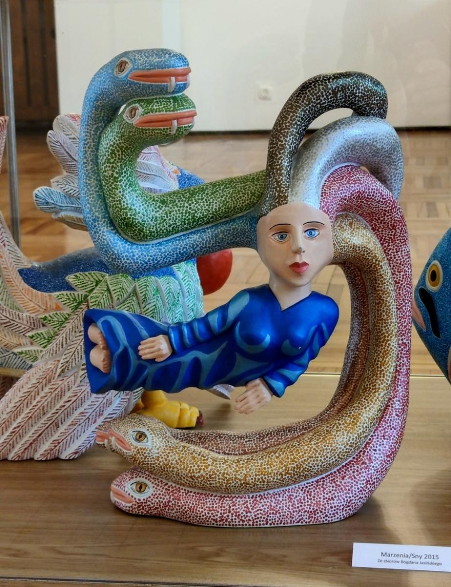 Zdjęcie w galerii na portalu naszraciborz.pl: Kolorowy świat Jana Koloczka w raciborskim Muzeum wiadomości z regionu