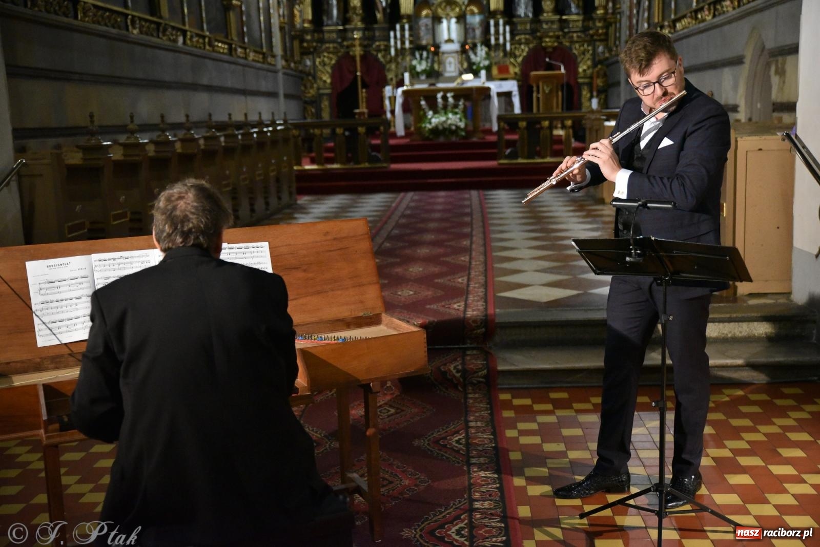 Zdjęcie w galerii na portalu naszraciborz.pl: Muzyka Aniołów zabrzmiała w kościele farnym [FOTO i WIDEO] wiadomości z regionu