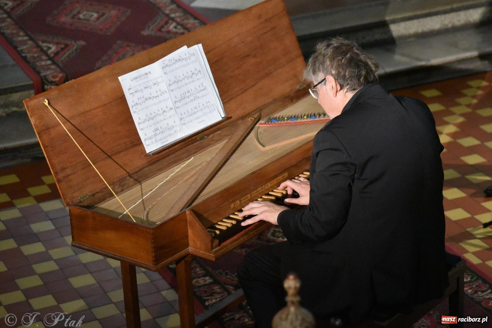 Zdjęcie w galerii na portalu naszraciborz.pl: Muzyka Aniołów zabrzmiała w kościele farnym [FOTO i WIDEO] wiadomości z regionu