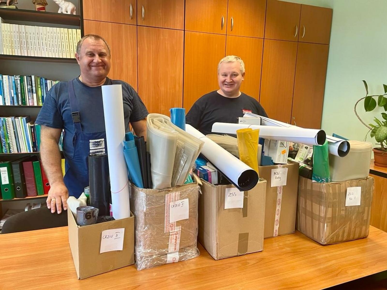 Zdjęcie w galerii na portalu naszraciborz.pl: W Starostwie przeprowadzono akcję Sprzątanie Świata wiadomości z regionu