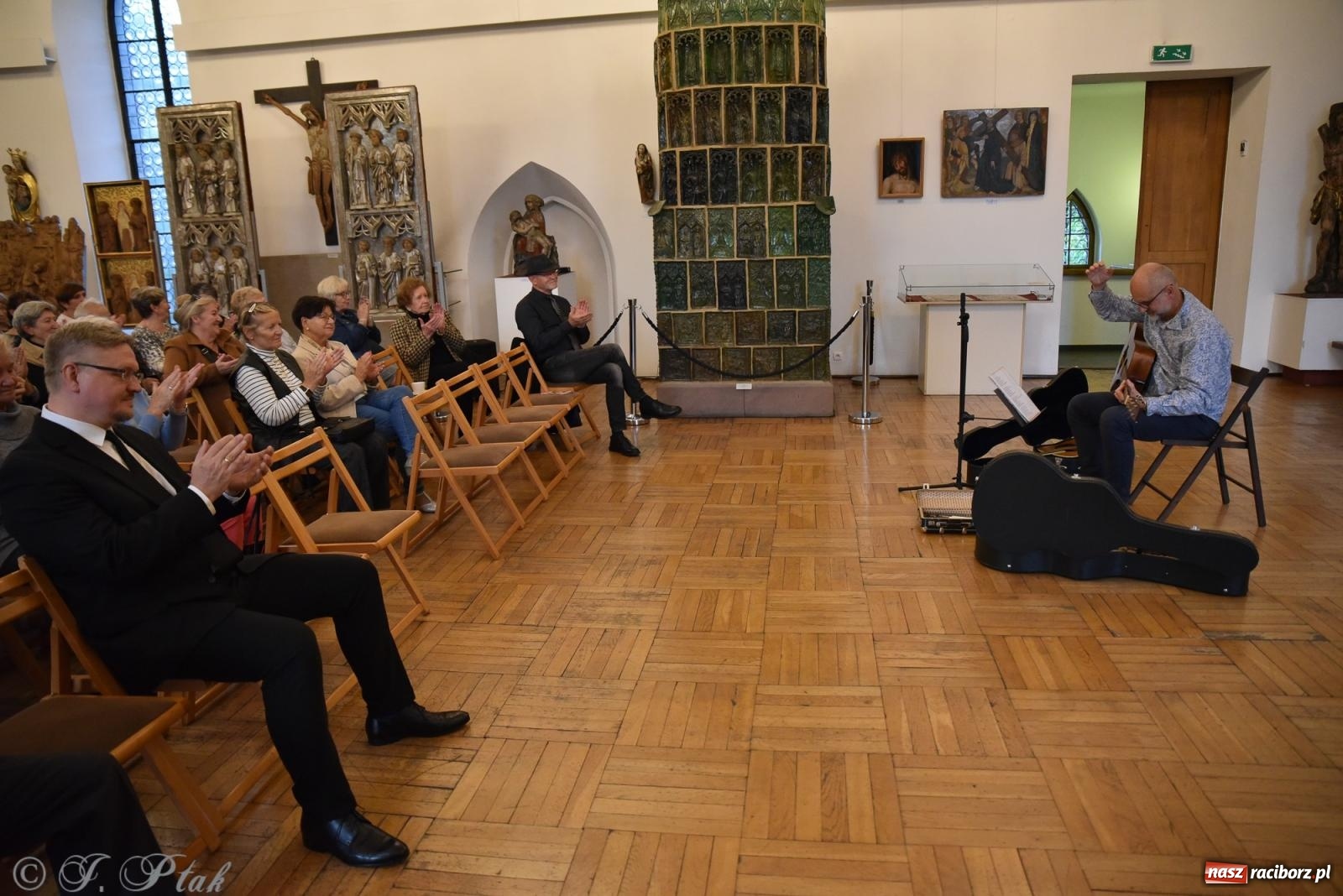 Zdjęcie w galerii na portalu naszraciborz.pl: Gospelblues w raciborskim Muzeum wiadomości z regionu