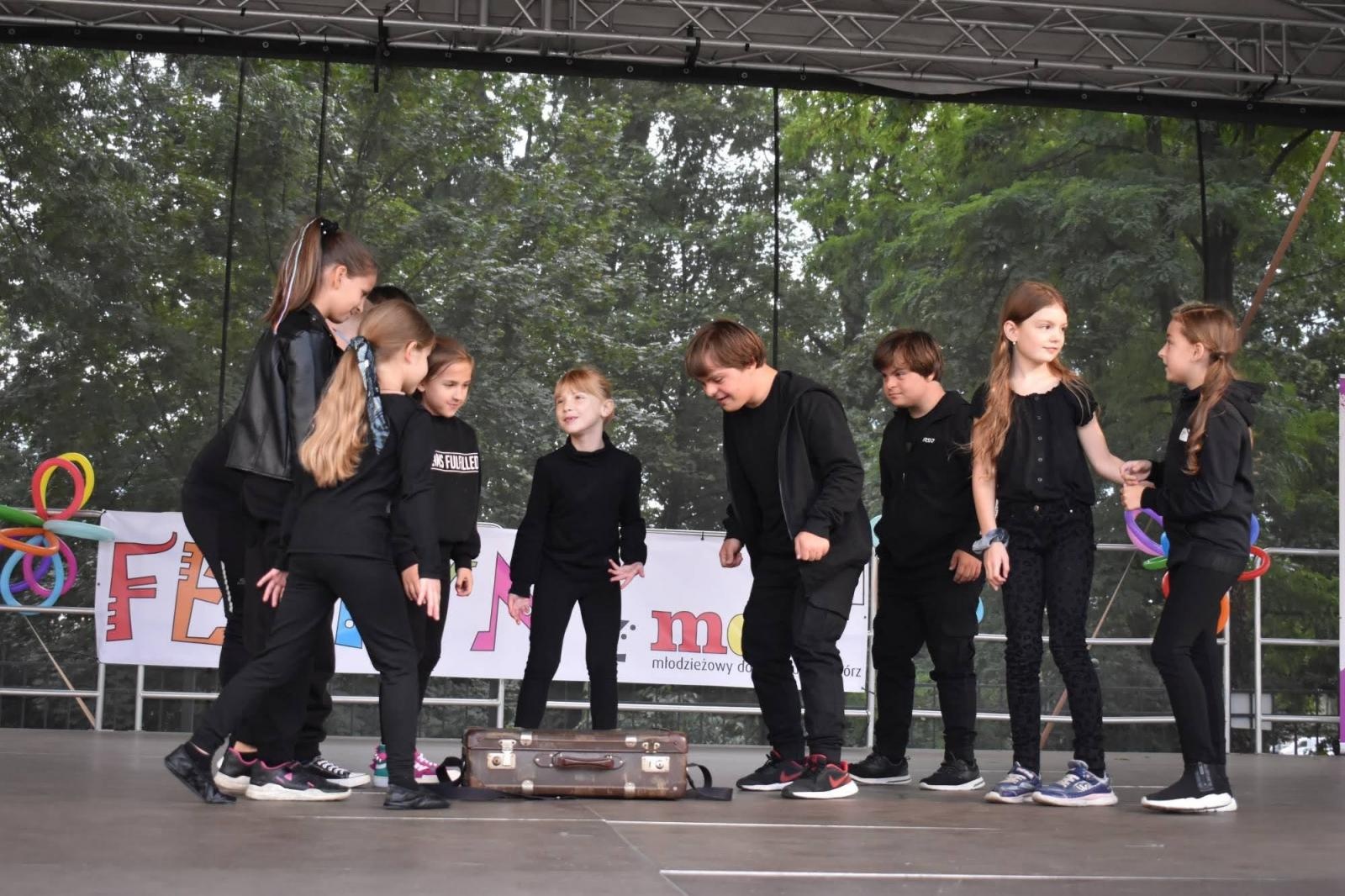 Zdjęcie w galerii na portalu naszraciborz.pl: Zamkowy festyn z MDK-iem wiadomości z regionu