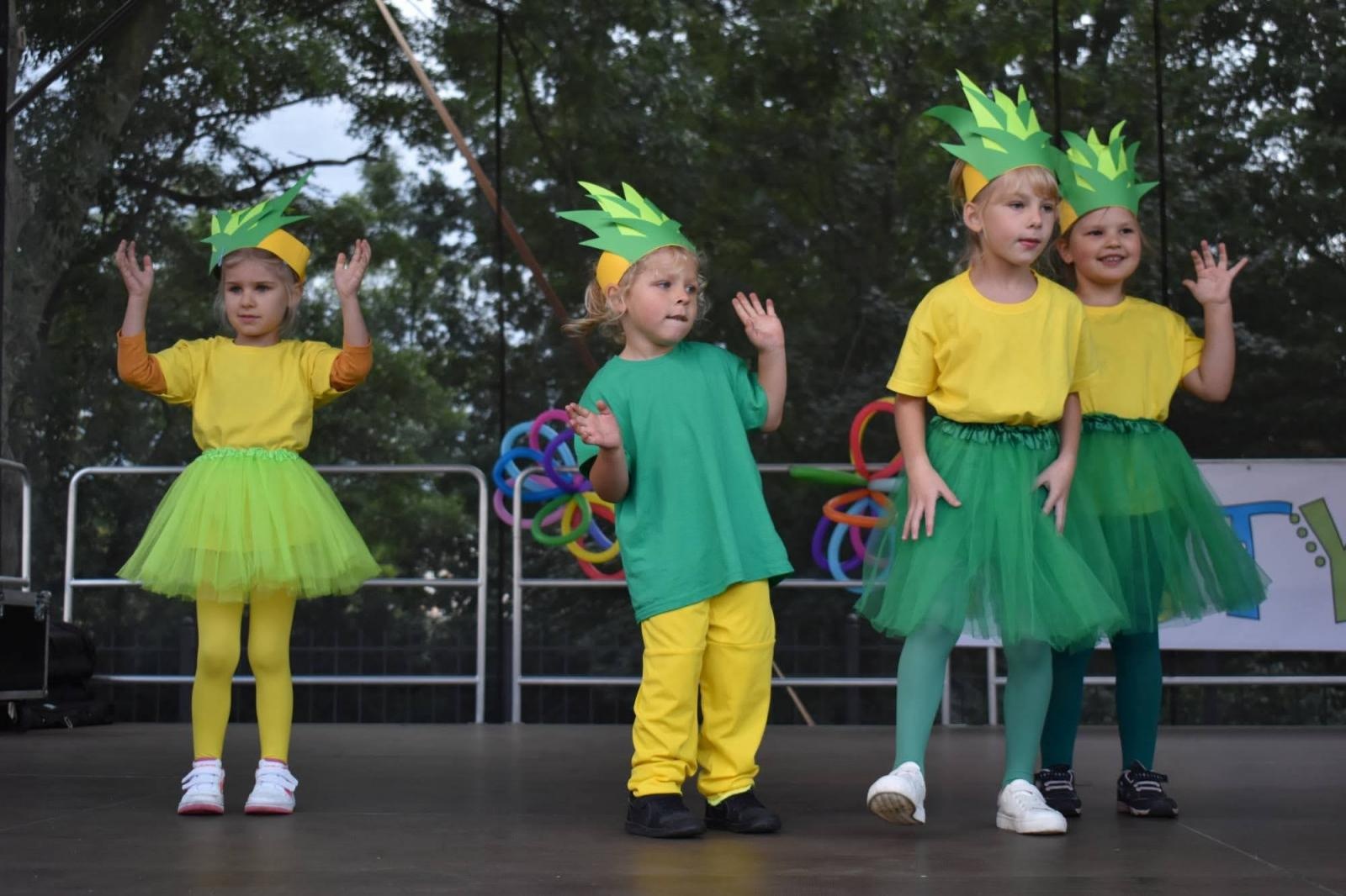 Zdjęcie w galerii na portalu naszraciborz.pl: Zamkowy festyn z MDK-iem wiadomości z regionu