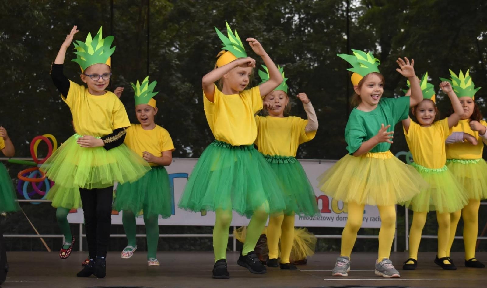 Zdjęcie w galerii na portalu naszraciborz.pl: Zamkowy festyn z MDK-iem wiadomości z regionu