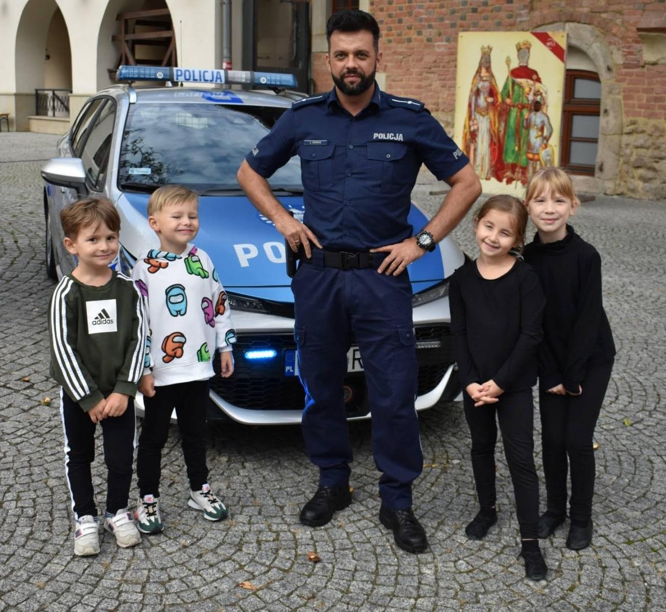 Zdjęcie w galerii na portalu naszraciborz.pl: Zamkowy festyn z MDK-iem wiadomości z regionu