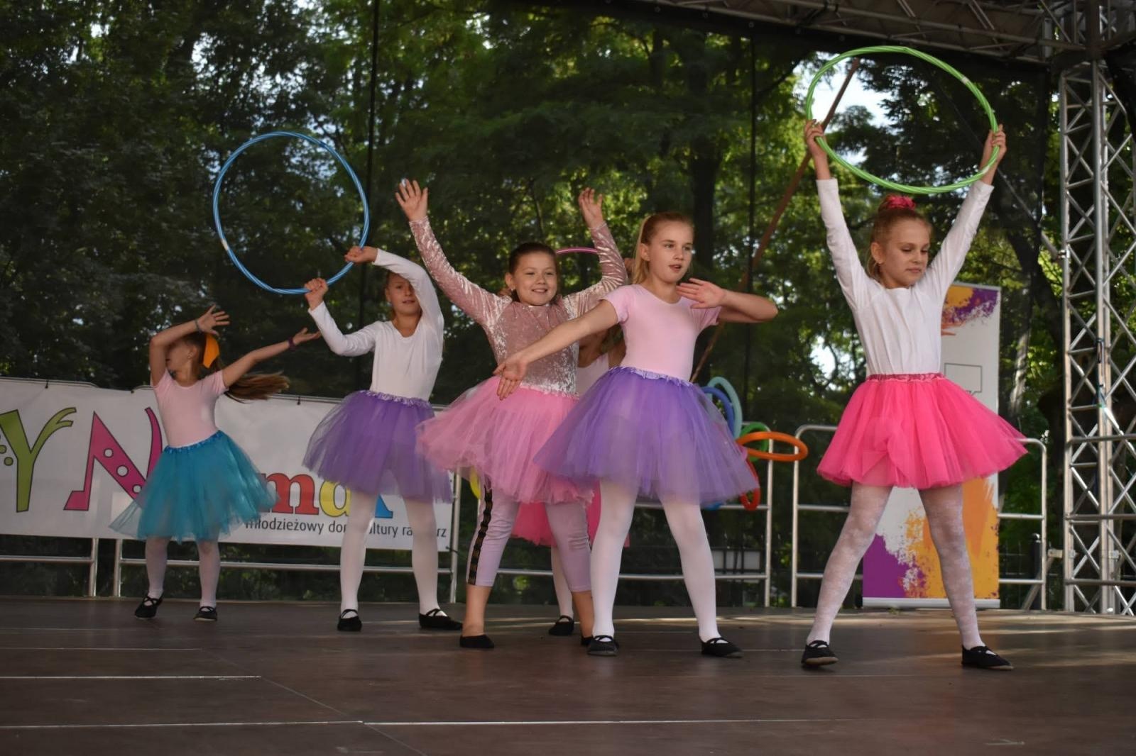 Zdjęcie w galerii na portalu naszraciborz.pl: Zamkowy festyn z MDK-iem wiadomości z regionu