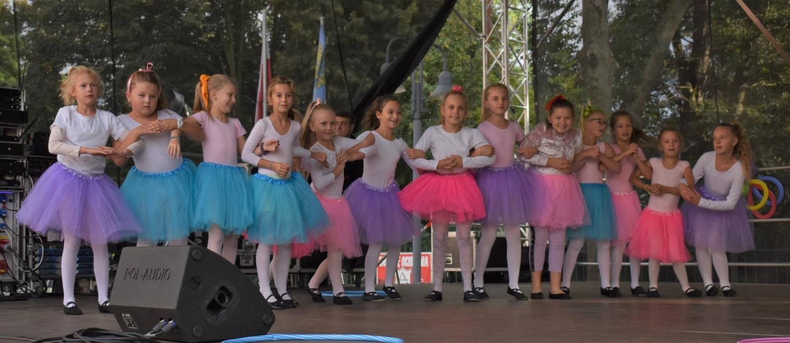 Zdjęcie w galerii na portalu naszraciborz.pl: Zamkowy festyn z MDK-iem wiadomości z regionu