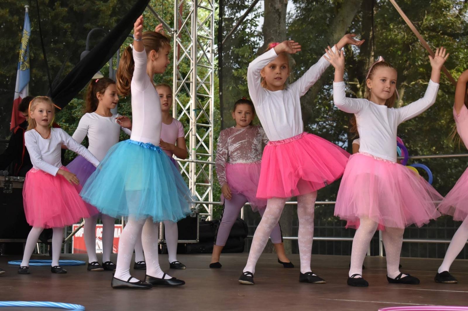 Zdjęcie w galerii na portalu naszraciborz.pl: Zamkowy festyn z MDK-iem wiadomości z regionu