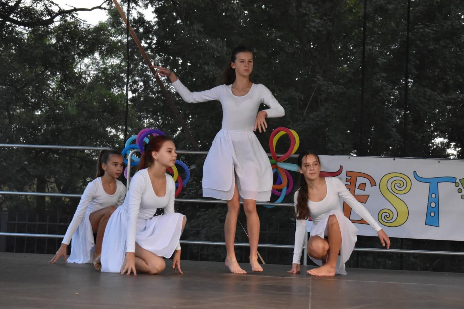 Zdjęcie w galerii na portalu naszraciborz.pl: Zamkowy festyn z MDK-iem wiadomości z regionu