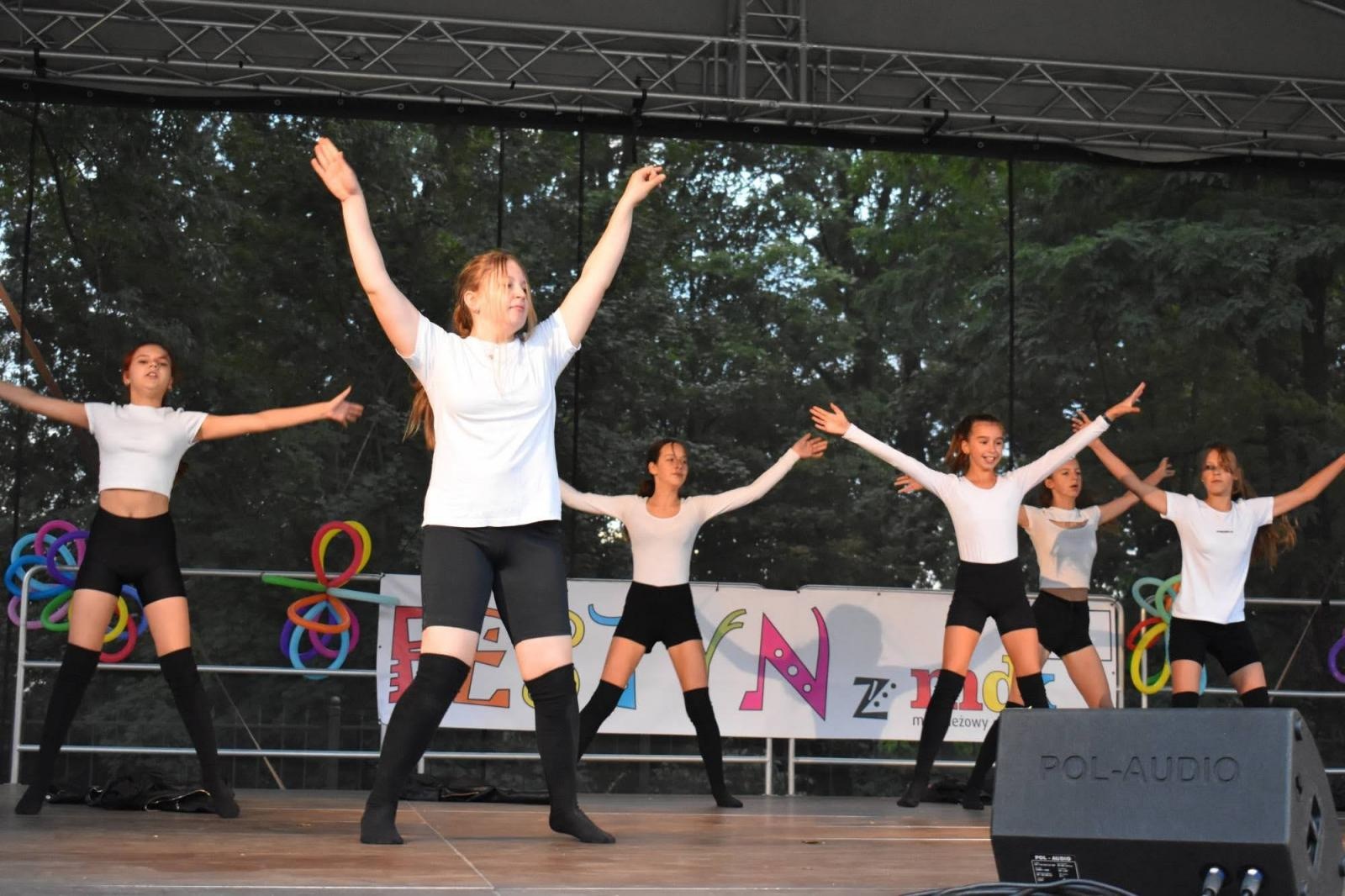 Zdjęcie w galerii na portalu naszraciborz.pl: Zamkowy festyn z MDK-iem wiadomości z regionu