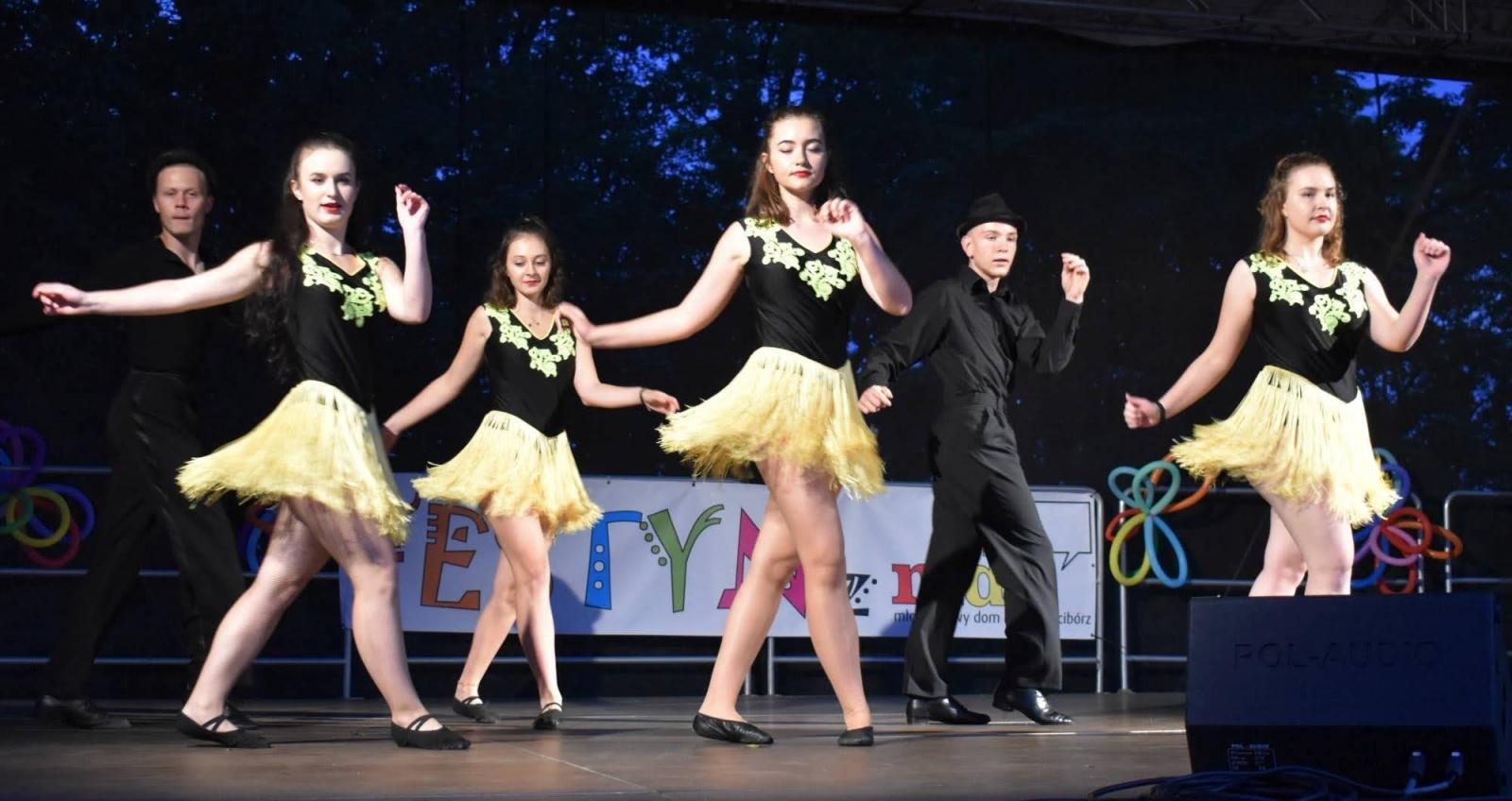 Zdjęcie w galerii na portalu naszraciborz.pl: Zamkowy festyn z MDK-iem wiadomości z regionu