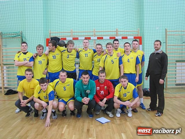 Zdjęcie w galerii na portalu naszraciborz.pl: Studencka piłka ręczna wiadomości z regionu