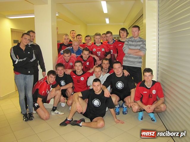 Zdjęcie w galerii na portalu naszraciborz.pl: Studencka piłka ręczna wiadomości z regionu