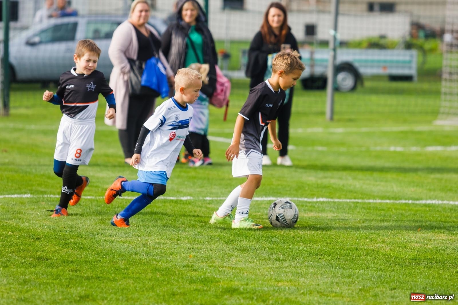 Zdjęcie w galerii na portalu naszraciborz.pl: Piłkarska rywalizacja o puchar prezesa Naprzodu Borucin [FOTO] wiadomości z regionu
