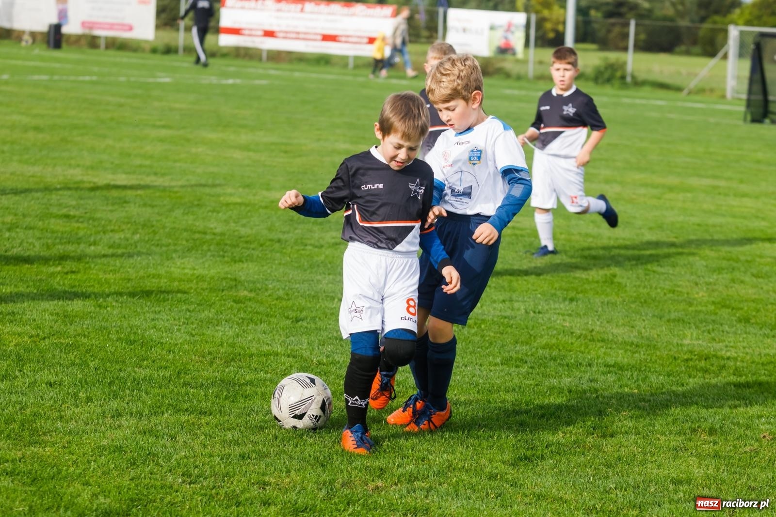 Zdjęcie w galerii na portalu naszraciborz.pl: Piłkarska rywalizacja o puchar prezesa Naprzodu Borucin [FOTO] wiadomości z regionu
