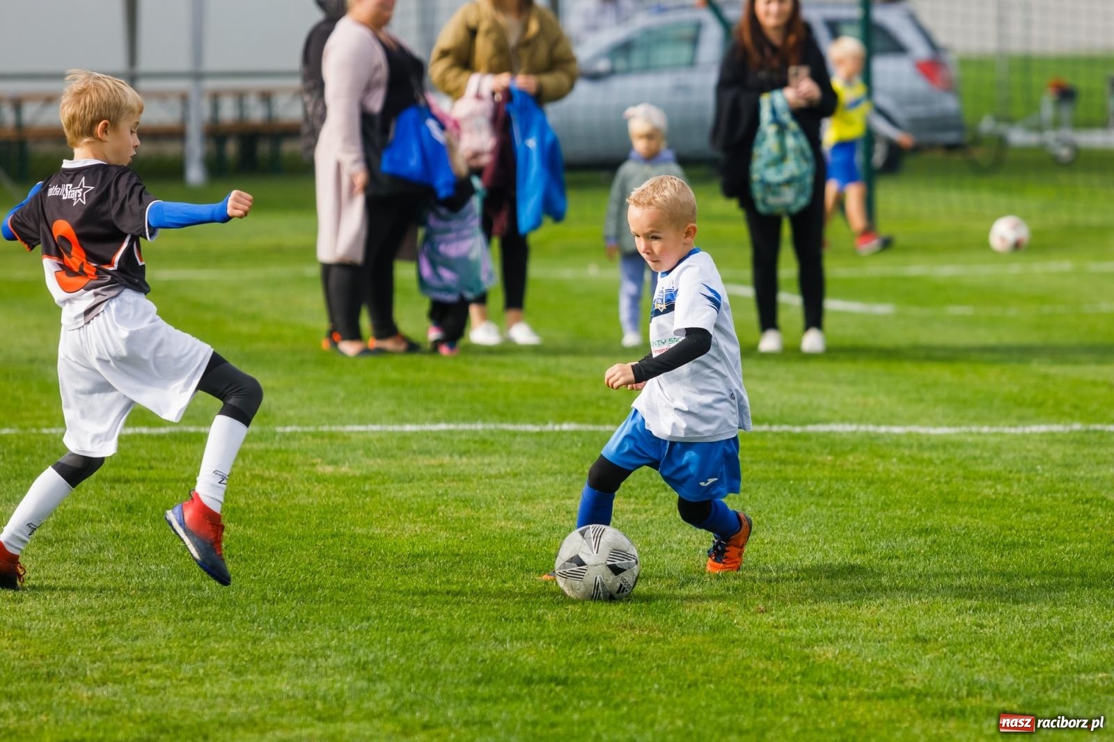 Zdjęcie w galerii na portalu naszraciborz.pl: Piłkarska rywalizacja o puchar prezesa Naprzodu Borucin [FOTO] wiadomości z regionu