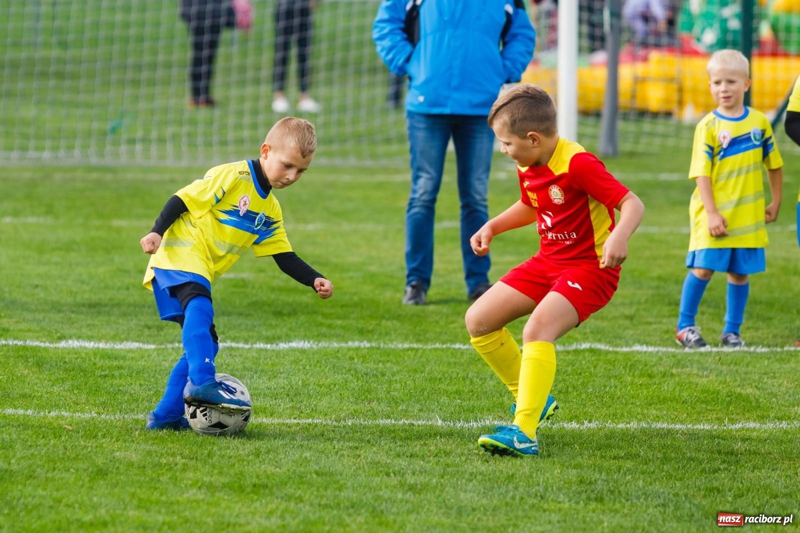 Zdjęcie w galerii na portalu naszraciborz.pl: Piłkarska rywalizacja o puchar prezesa Naprzodu Borucin [FOTO] wiadomości z regionu