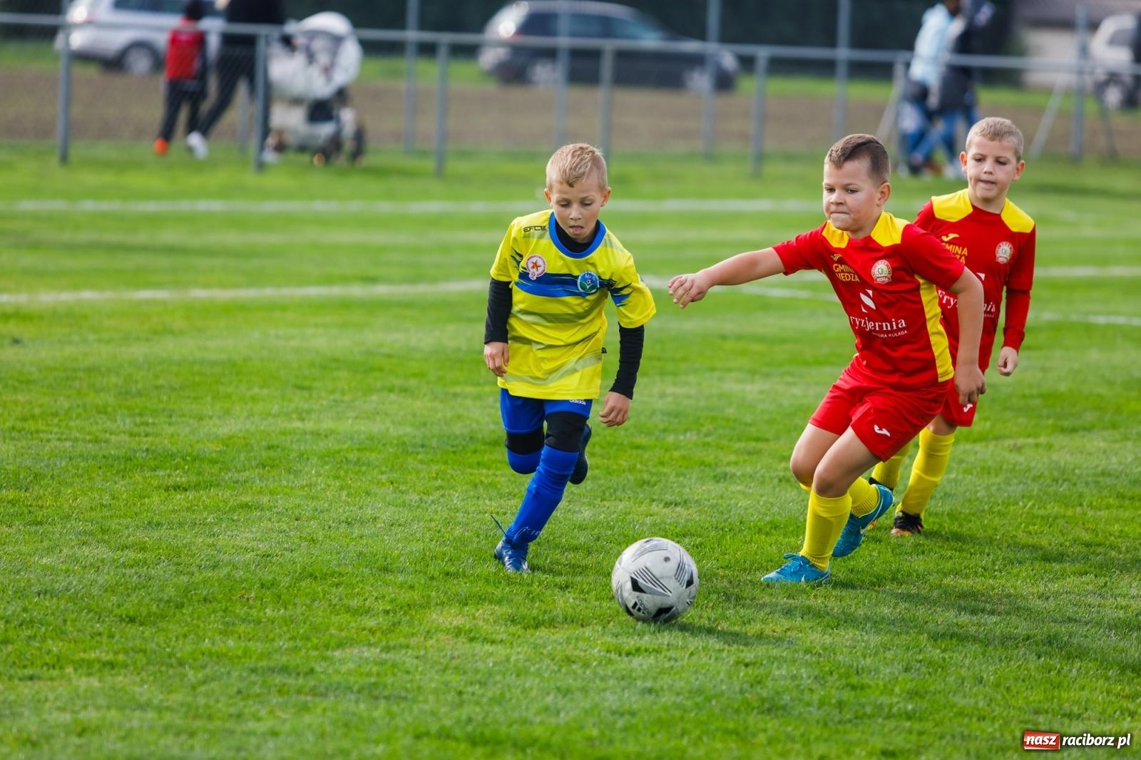 Zdjęcie w galerii na portalu naszraciborz.pl: Piłkarska rywalizacja o puchar prezesa Naprzodu Borucin [FOTO] wiadomości z regionu