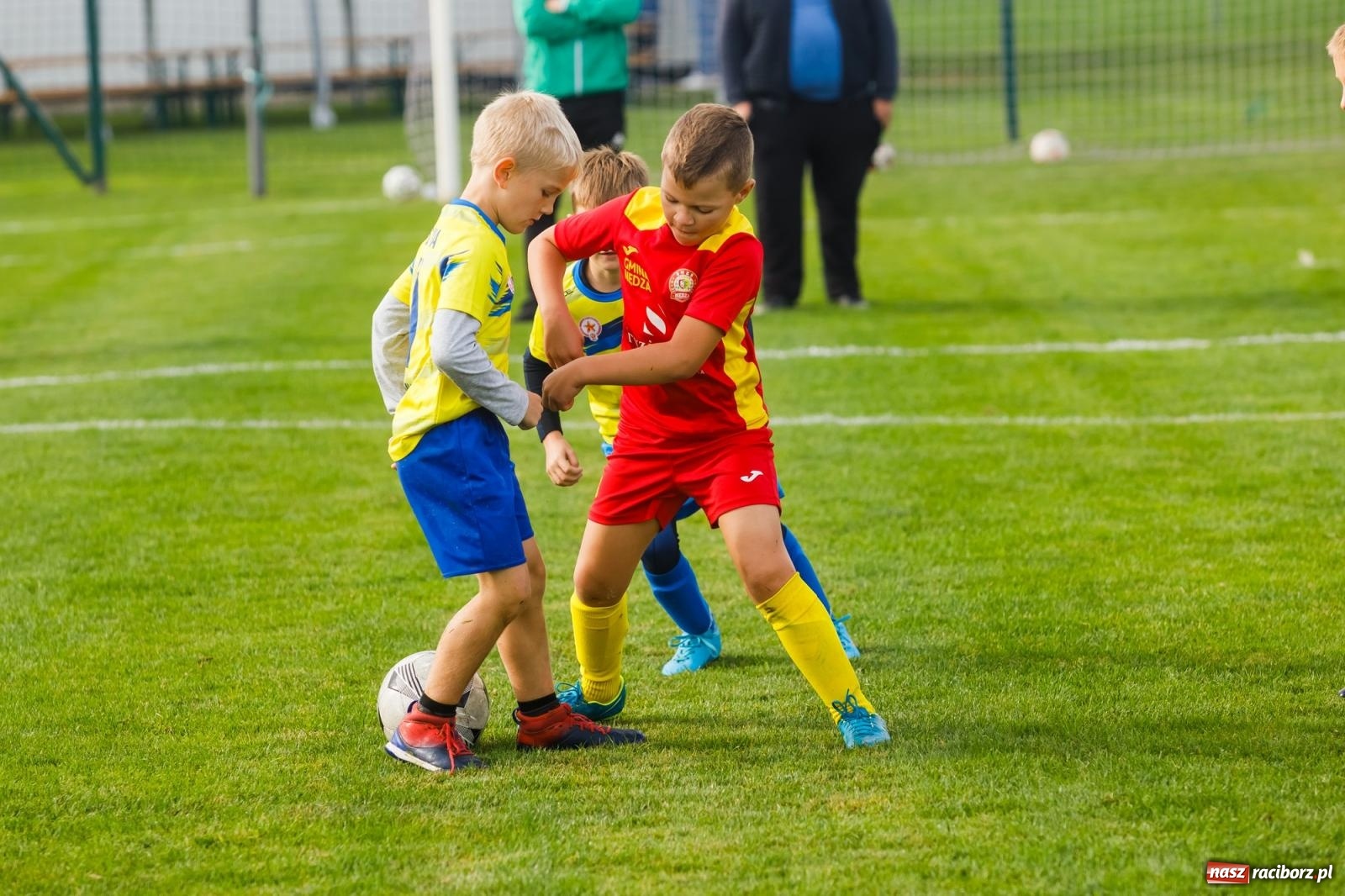 Zdjęcie w galerii na portalu naszraciborz.pl: Piłkarska rywalizacja o puchar prezesa Naprzodu Borucin [FOTO] wiadomości z regionu