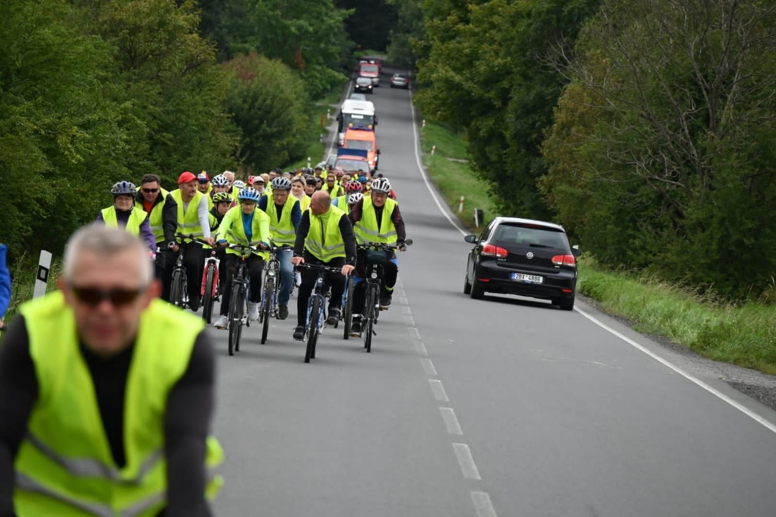 Zdjęcie w galerii na portalu naszraciborz.pl: Rajd rowerowy partnerskich gmin [FOTO i WIDEO] wiadomości z regionu