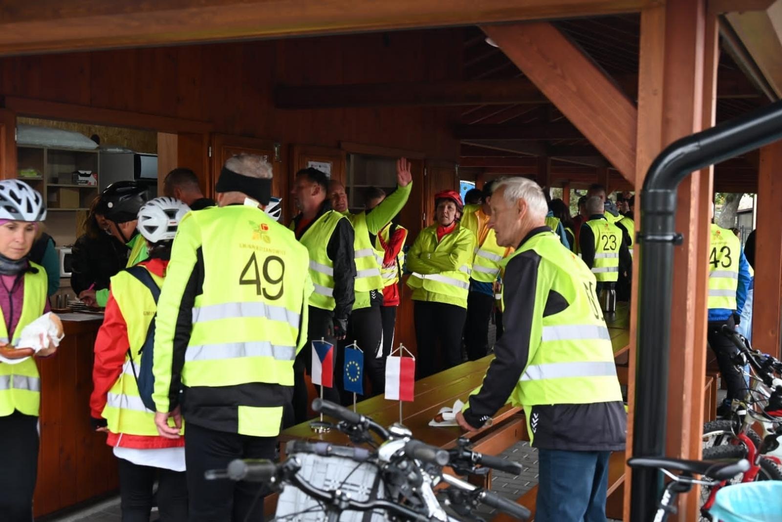 Zdjęcie w galerii na portalu naszraciborz.pl: Rajd rowerowy partnerskich gmin [FOTO i WIDEO] wiadomości z regionu