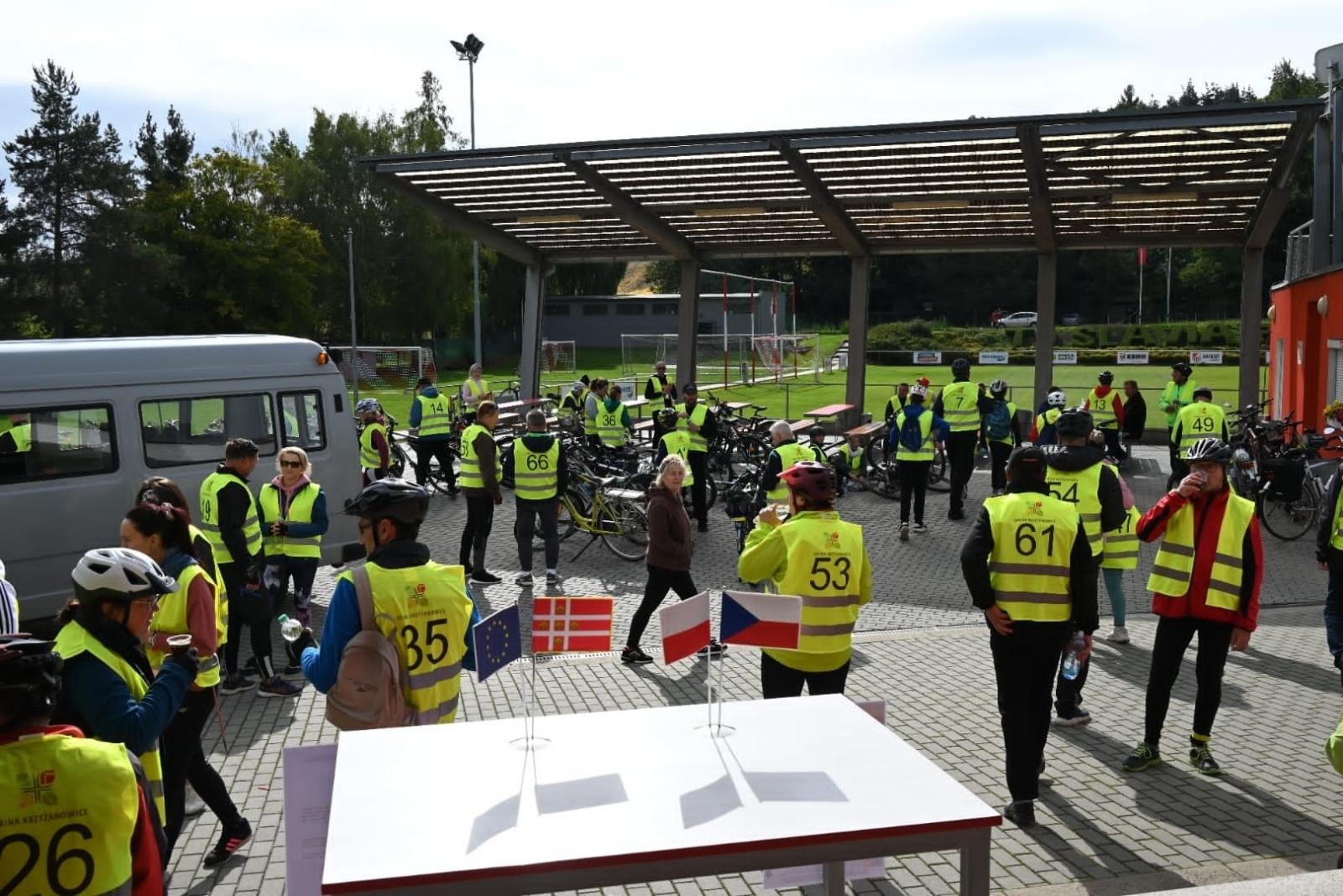 Zdjęcie w galerii na portalu naszraciborz.pl: Rajd rowerowy partnerskich gmin [FOTO i WIDEO] wiadomości z regionu