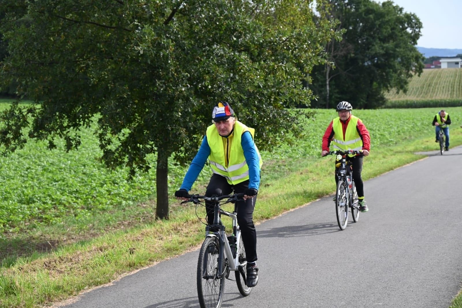 Zdjęcie w galerii na portalu naszraciborz.pl: Rajd rowerowy partnerskich gmin [FOTO i WIDEO] wiadomości z regionu