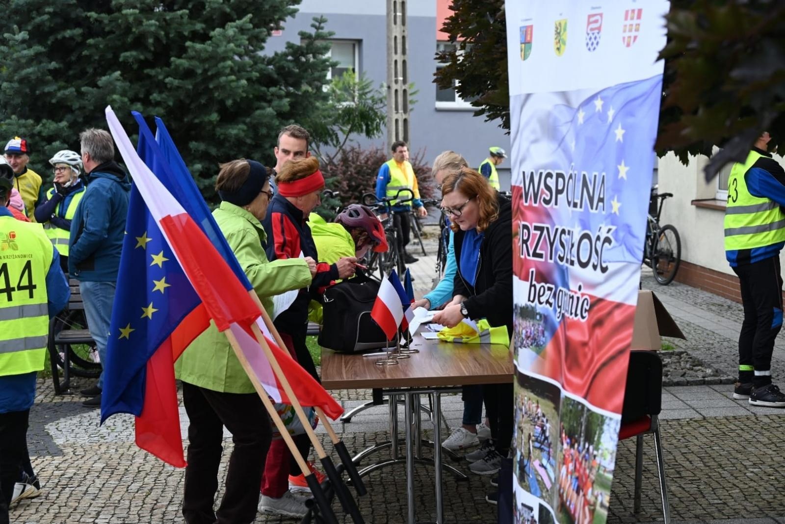 Zdjęcie w galerii na portalu naszraciborz.pl: Rajd rowerowy partnerskich gmin [FOTO i WIDEO] wiadomości z regionu