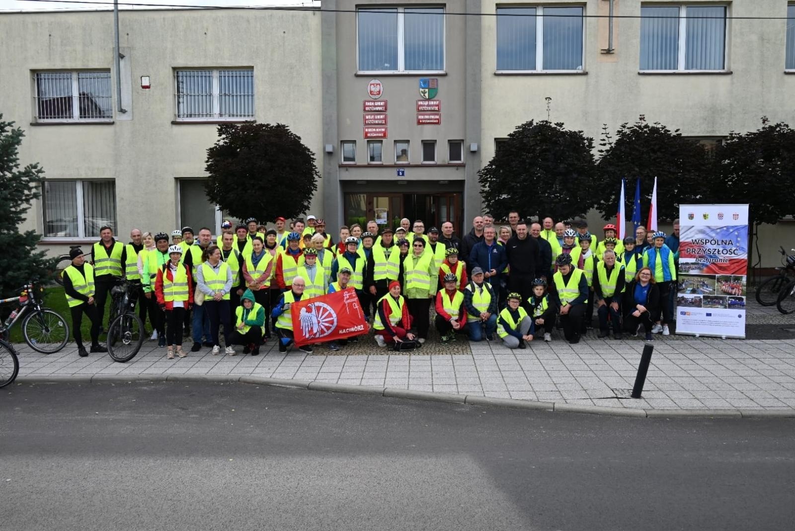 Zdjęcie w galerii na portalu naszraciborz.pl: Rajd rowerowy partnerskich gmin [FOTO i WIDEO] wiadomości z regionu