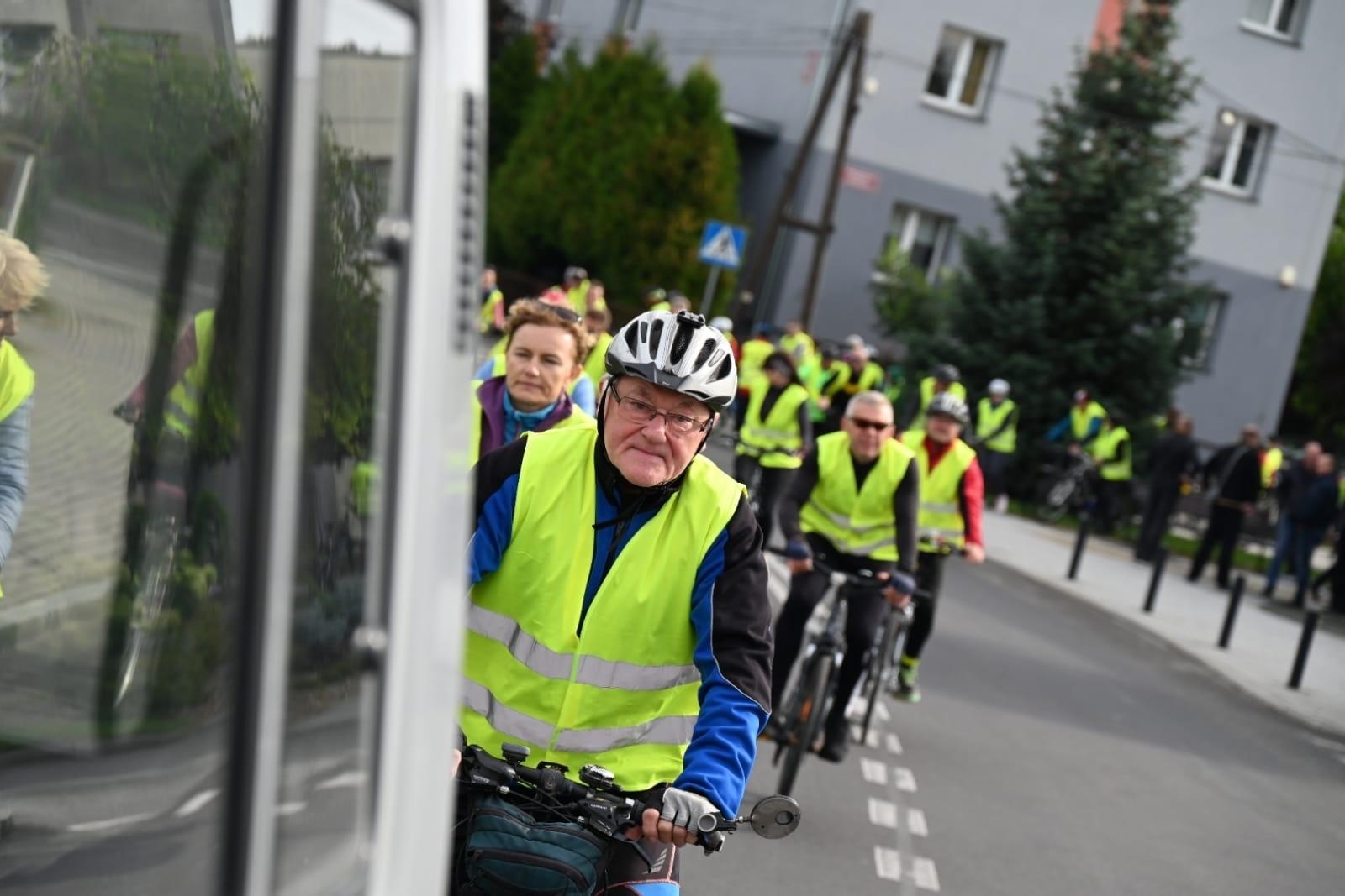 Zdjęcie w galerii na portalu naszraciborz.pl: Rajd rowerowy partnerskich gmin [FOTO i WIDEO] wiadomości z regionu
