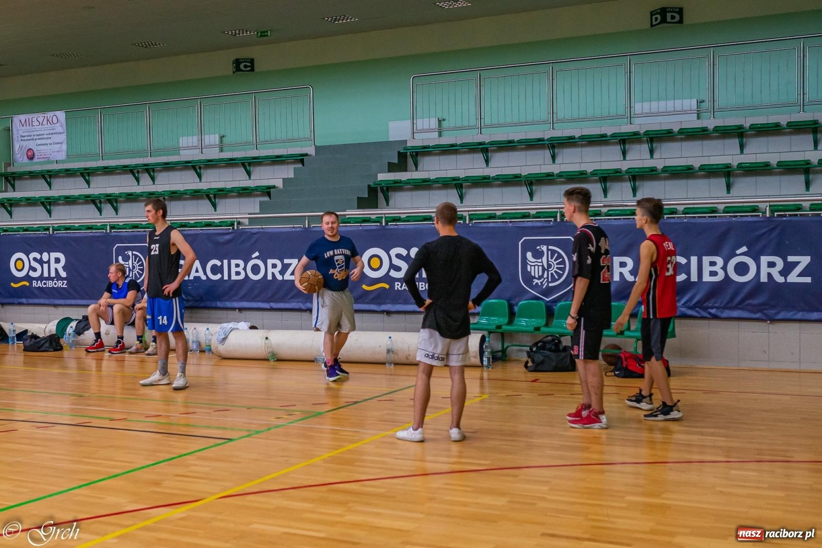 Zdjęcie w galerii na portalu naszraciborz.pl: Koszykarskie zawody im. Stanisława Borowika za nami [FOTO i WIDEO] wiadomości z regionu