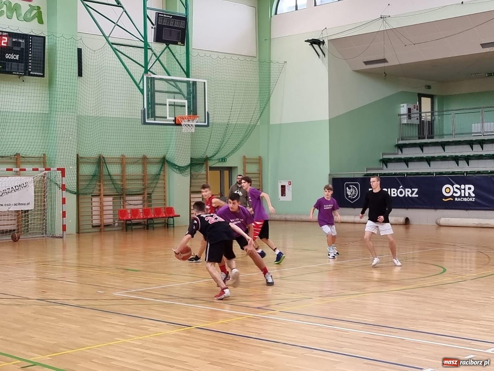 Zdjęcie w galerii na portalu naszraciborz.pl: Koszykarskie zawody im. Stanisława Borowika za nami [FOTO i WIDEO] wiadomości z regionu