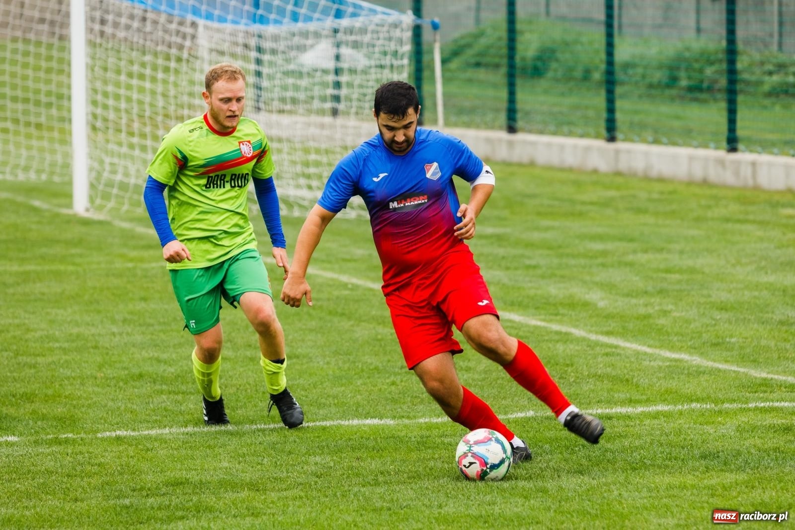 Zdjęcie w galerii na portalu naszraciborz.pl: Kolejarz z Chałupek rozjechał Studzienną [FOTO] wiadomości z regionu