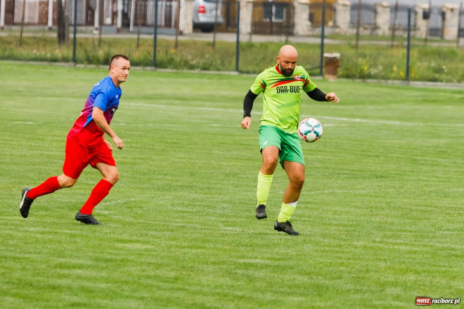 Zdjęcie w galerii na portalu naszraciborz.pl: Kolejarz z Chałupek rozjechał Studzienną [FOTO] wiadomości z regionu