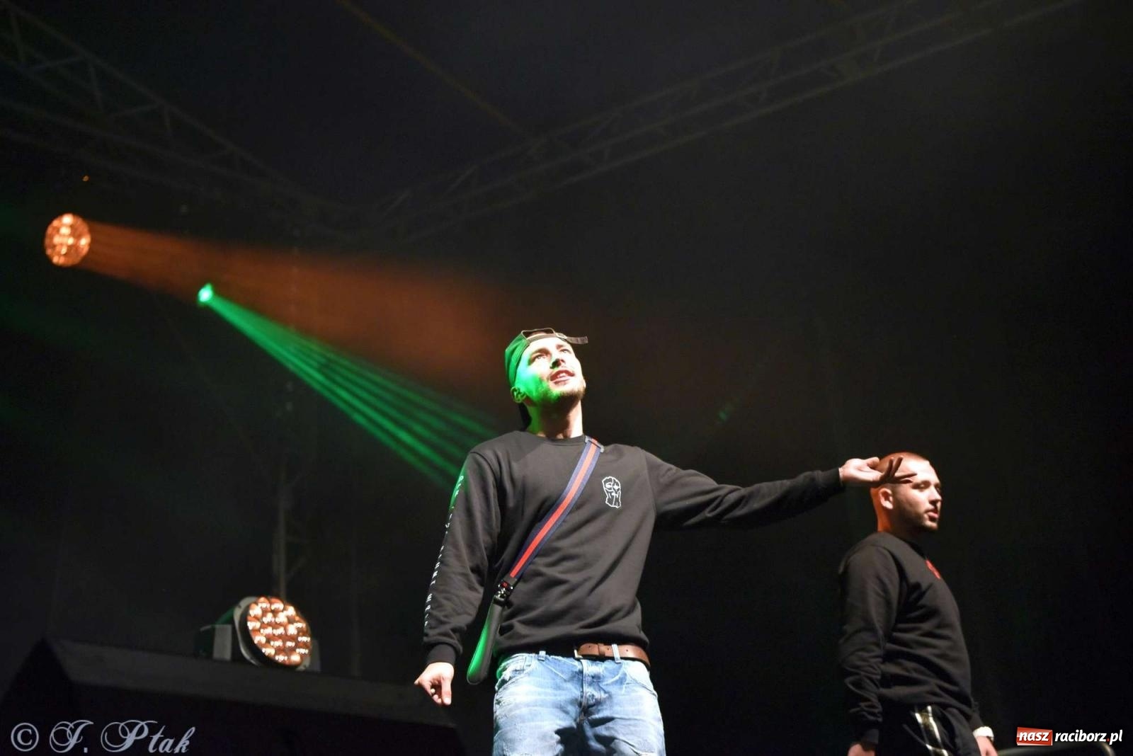 Zdjęcie w galerii na portalu naszraciborz.pl: Rapowy balet na plaży w Raciborzu. Gwiazdą Kabe [FOTO i WIDEO] wiadomości z regionu