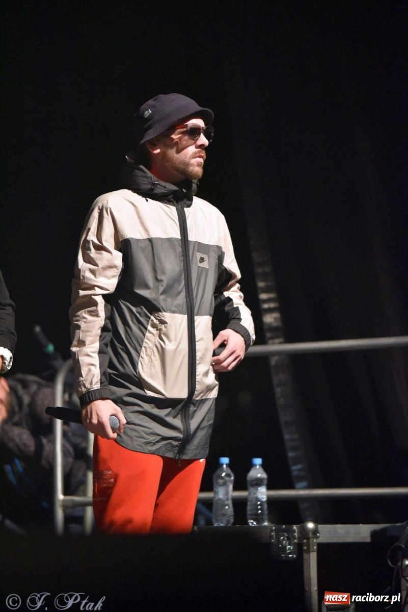 Zdjęcie w galerii na portalu naszraciborz.pl: Rapowy balet na plaży w Raciborzu. Gwiazdą Kabe [FOTO i WIDEO] wiadomości z regionu