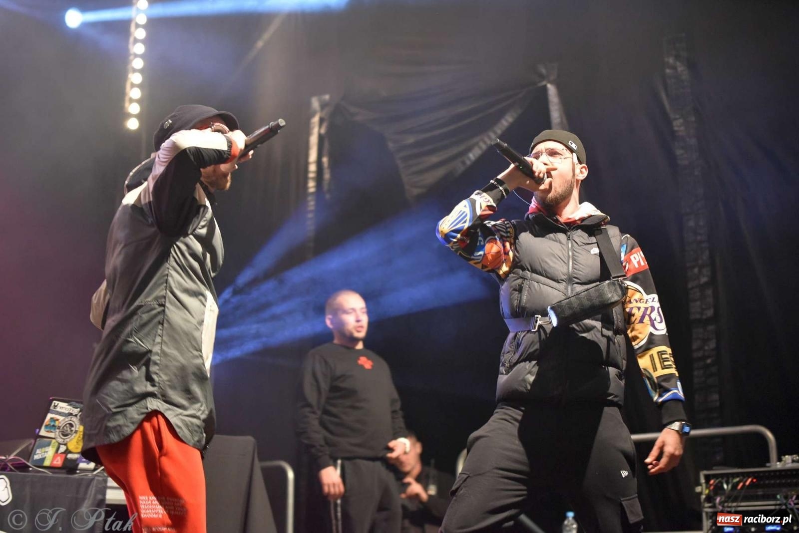 Zdjęcie w galerii na portalu naszraciborz.pl: Rapowy balet na plaży w Raciborzu. Gwiazdą Kabe [FOTO i WIDEO] wiadomości z regionu