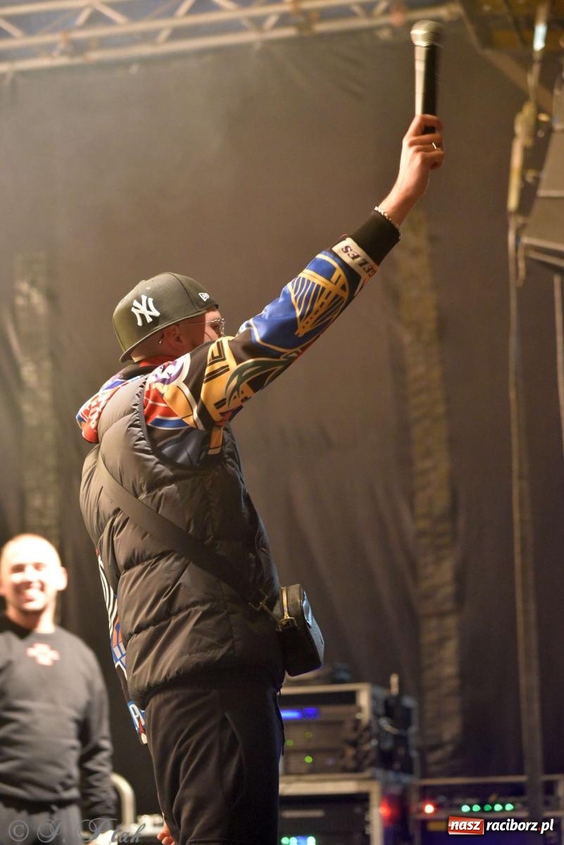 Zdjęcie w galerii na portalu naszraciborz.pl: Rapowy balet na plaży w Raciborzu. Gwiazdą Kabe [FOTO i WIDEO] wiadomości z regionu