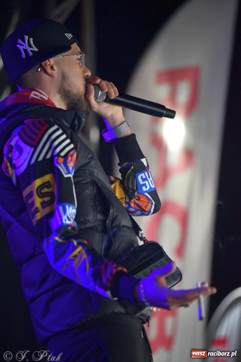 Zdjęcie w galerii na portalu naszraciborz.pl: Rapowy balet na plaży w Raciborzu. Gwiazdą Kabe [FOTO i WIDEO] wiadomości z regionu