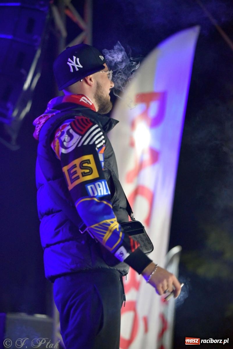 Zdjęcie w galerii na portalu naszraciborz.pl: Rapowy balet na plaży w Raciborzu. Gwiazdą Kabe [FOTO i WIDEO] wiadomości z regionu