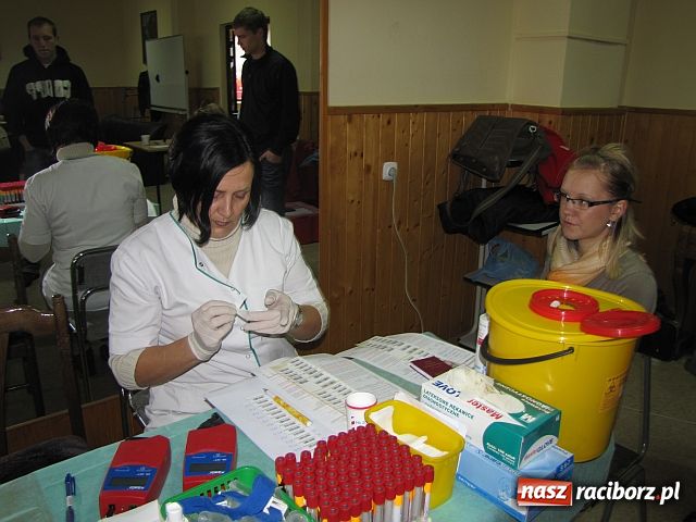Zdjęcie w galerii na portalu naszraciborz.pl: 30 litrów krwi od studentów  wiadomości z regionu