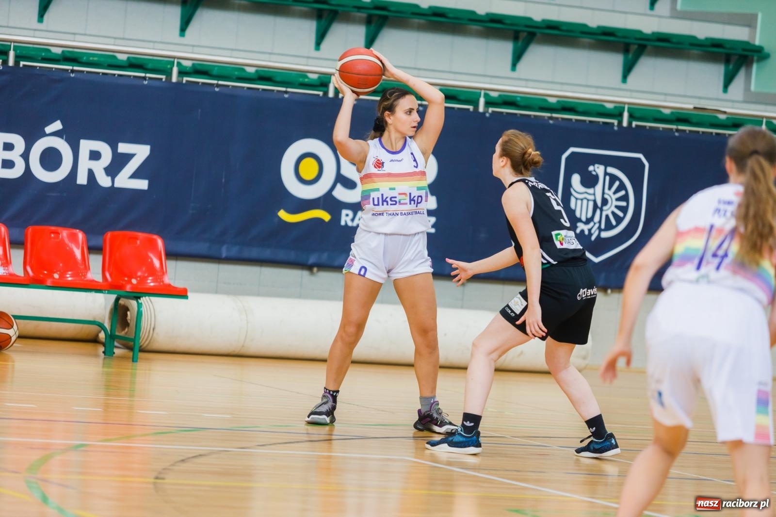 Zdjęcie w galerii na portalu naszraciborz.pl: Koszykarki RKK w walce o Puchar Rektora PWSZ [FOTO i WIDEO] wiadomości z regionu