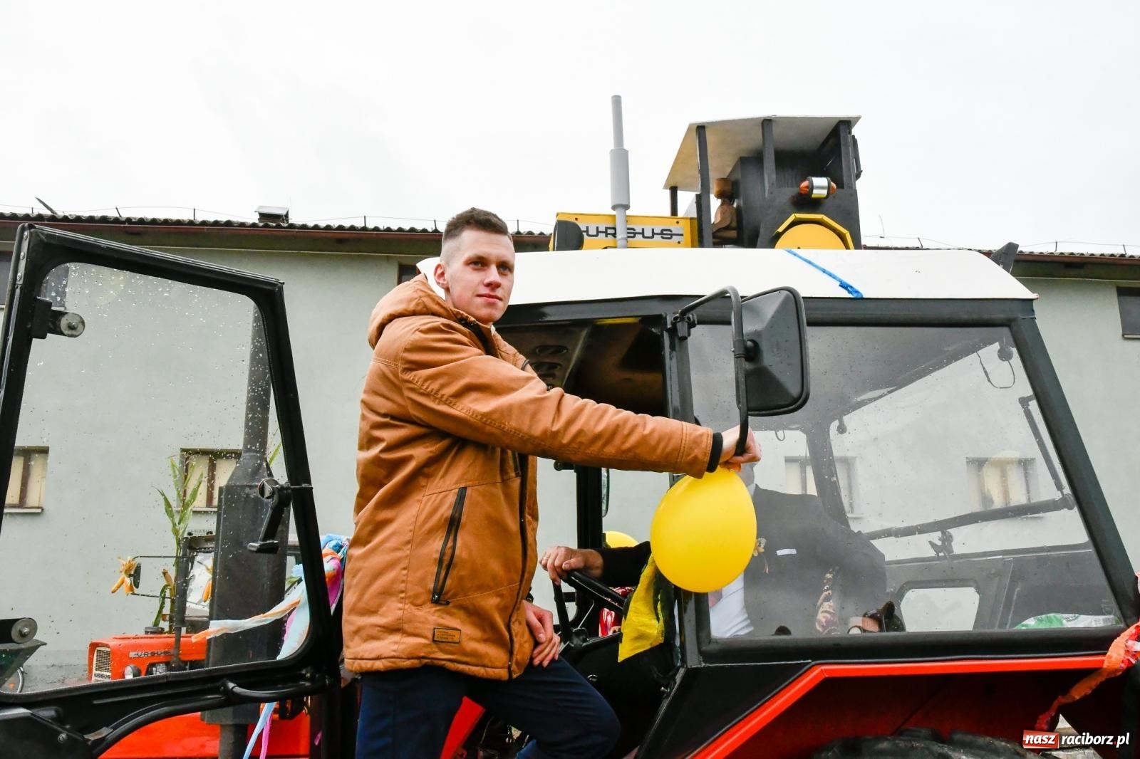 Zdjęcie w galerii na portalu naszraciborz.pl: Dożynki 2022. W Pawłowie korowód wyruszył z rancza [FOTO i WIDEO] wiadomości z regionu