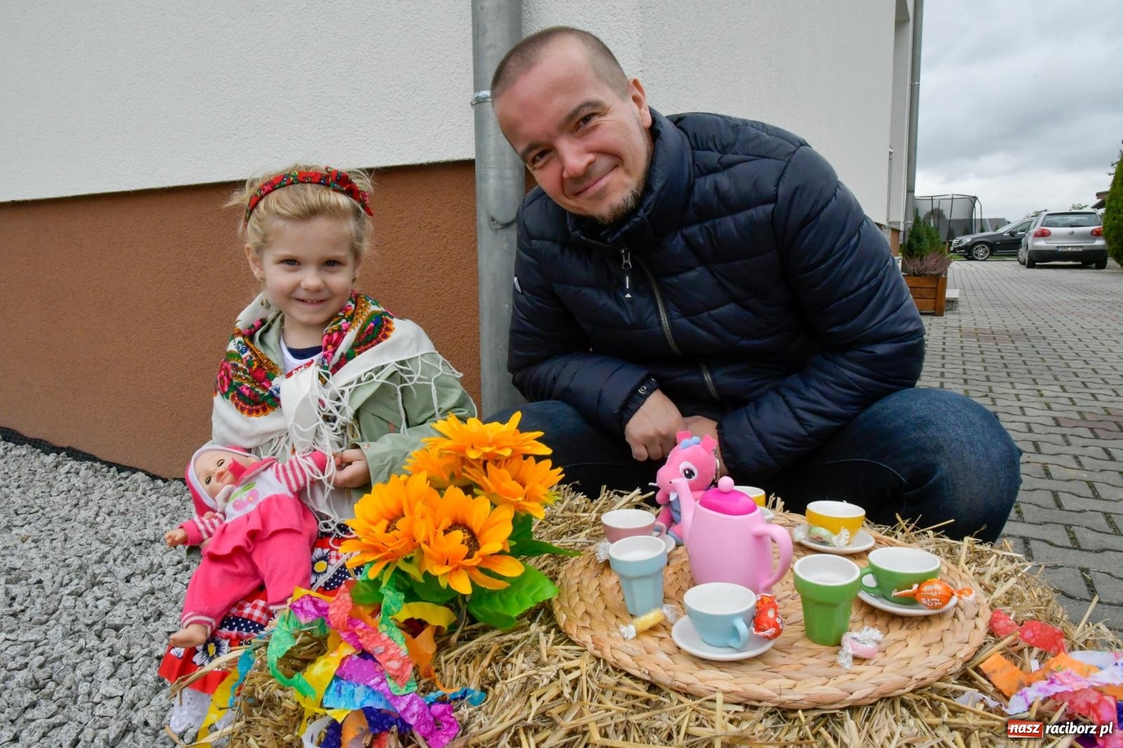 Zdjęcie w galerii na portalu naszraciborz.pl: Dożynki 2022. W Pawłowie korowód wyruszył z rancza [FOTO i WIDEO] wiadomości z regionu