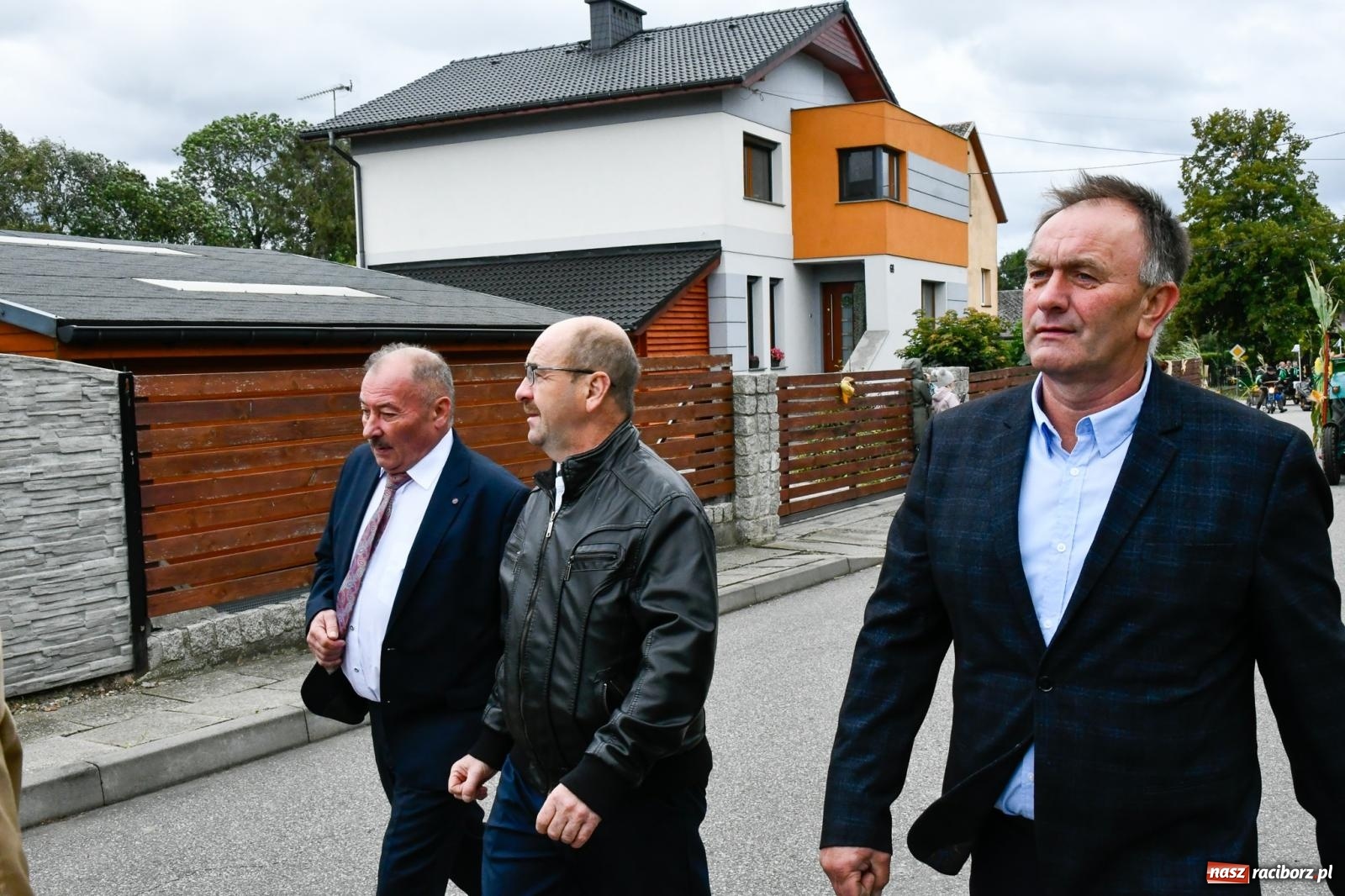 Zdjęcie w galerii na portalu naszraciborz.pl: Dożynki 2022. W Pietraszynie ton nadawali sportowcy, strażacy i rolnicy [FOTO i WIDEO] wiadomości z regionu