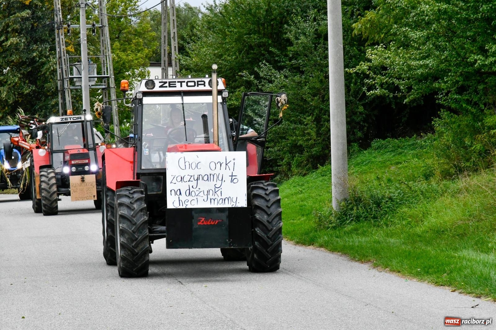 Zdjęcie w galerii na portalu naszraciborz.pl: Dożynki 2022. W Pietraszynie ton nadawali sportowcy, strażacy i rolnicy [FOTO i WIDEO] wiadomości z regionu