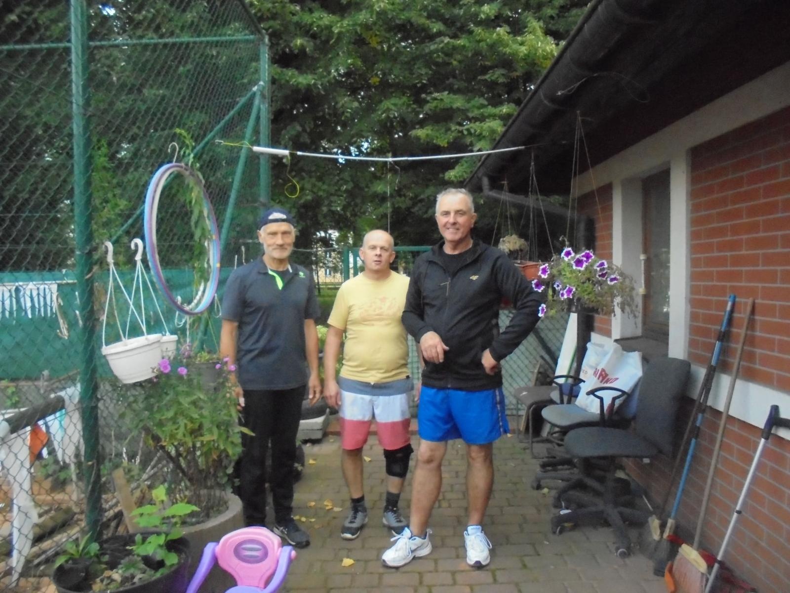 Zdjęcie w galerii na portalu naszraciborz.pl: Tenisowe zmagania o puchar NSZZ Solidarność Rafako wiadomości z regionu